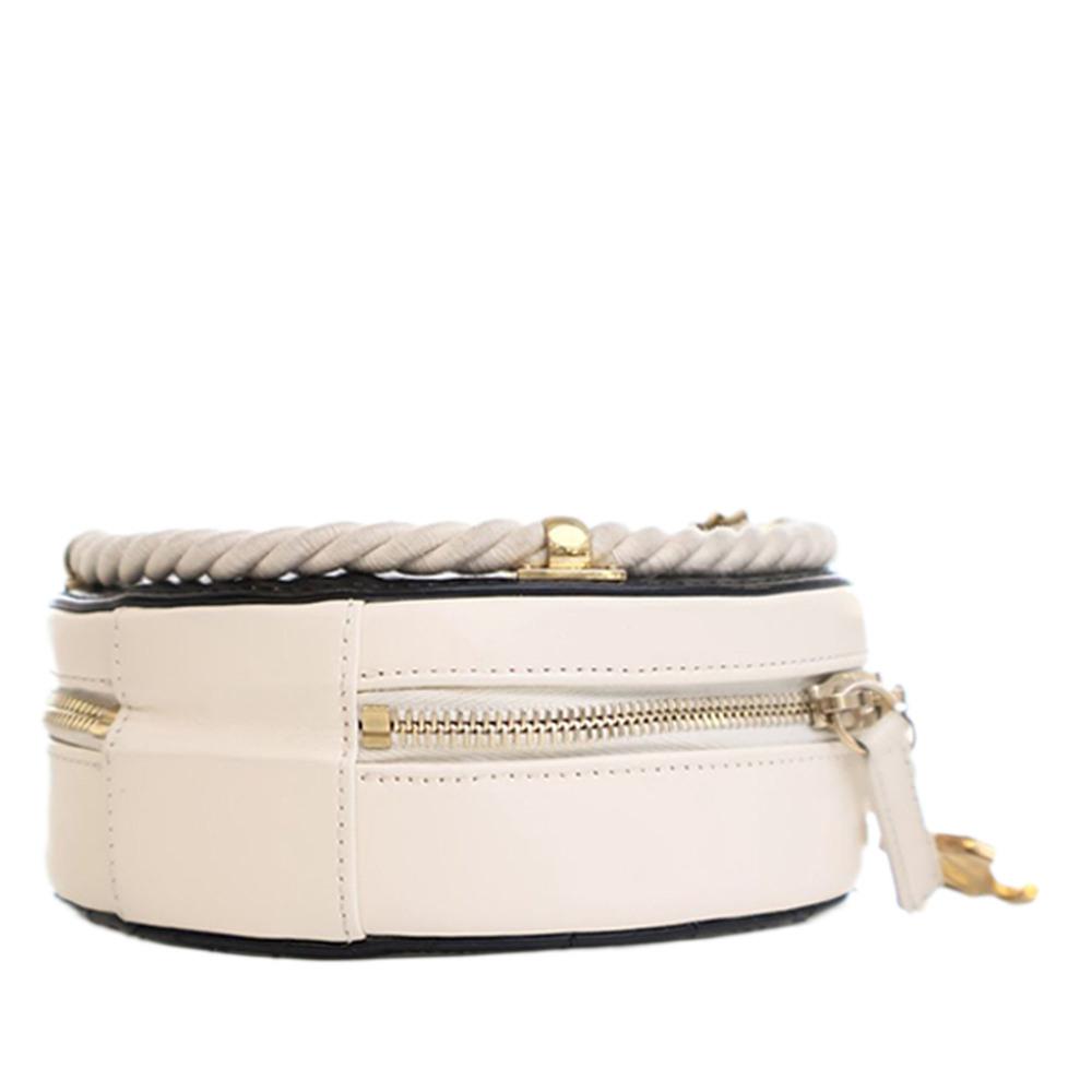 Pre-Loved Chanel Crumpled Calfskin En Vogue Round Bag - Picture 6 of 12